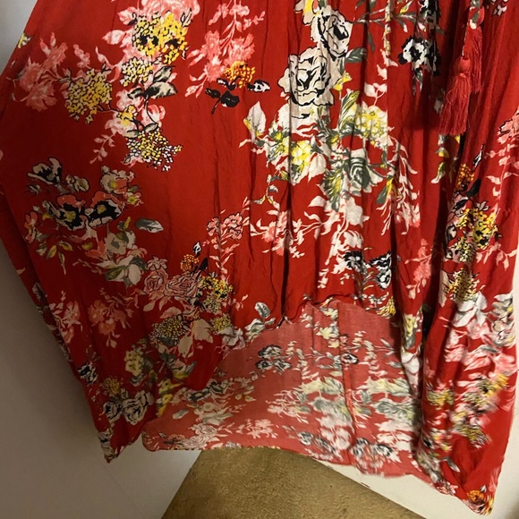 High Low Floral Dress - Picture 2 of 5